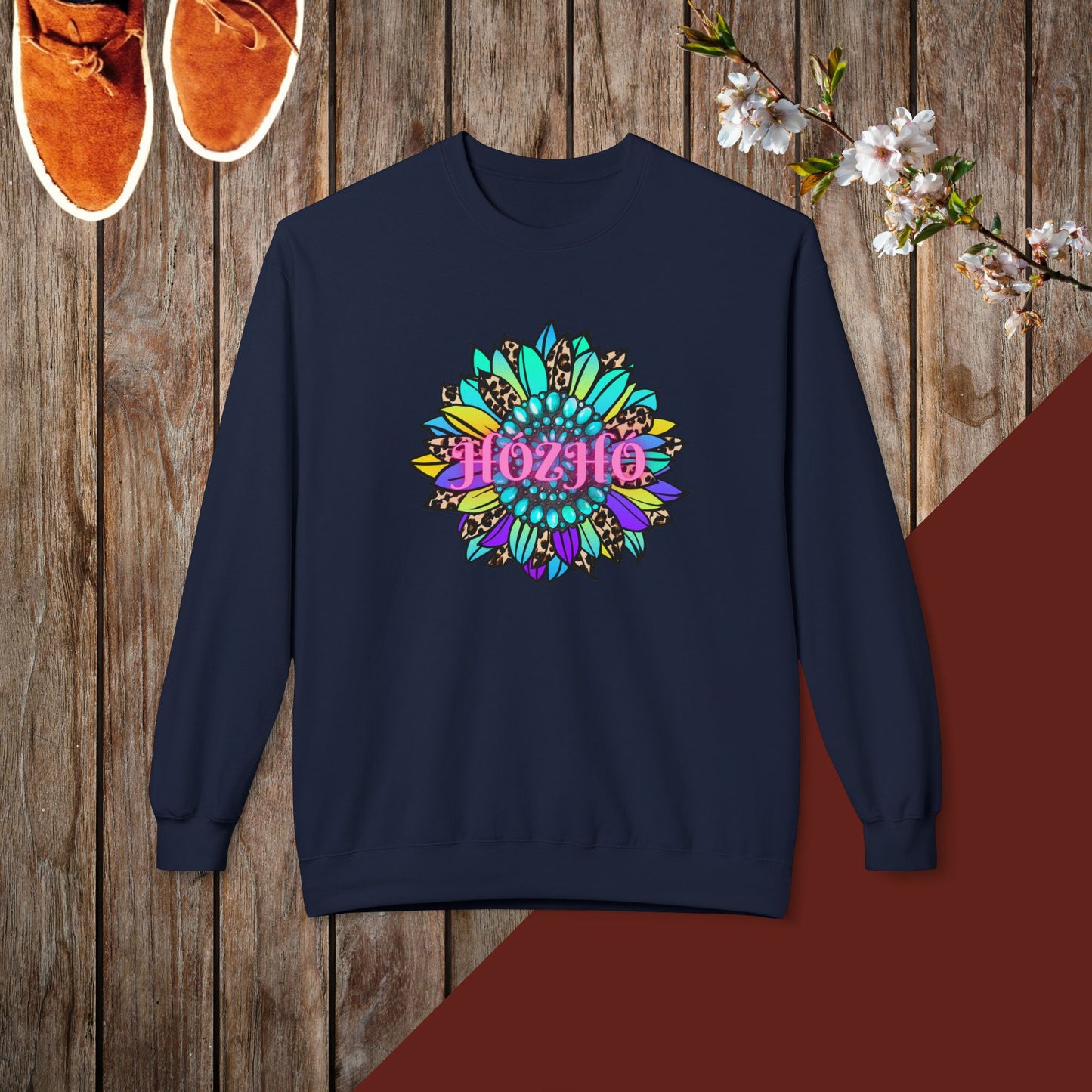 Hózhó Flower and Turquoise Unisex Midweight Softstyle Fleece Crewneck Sweatshirt