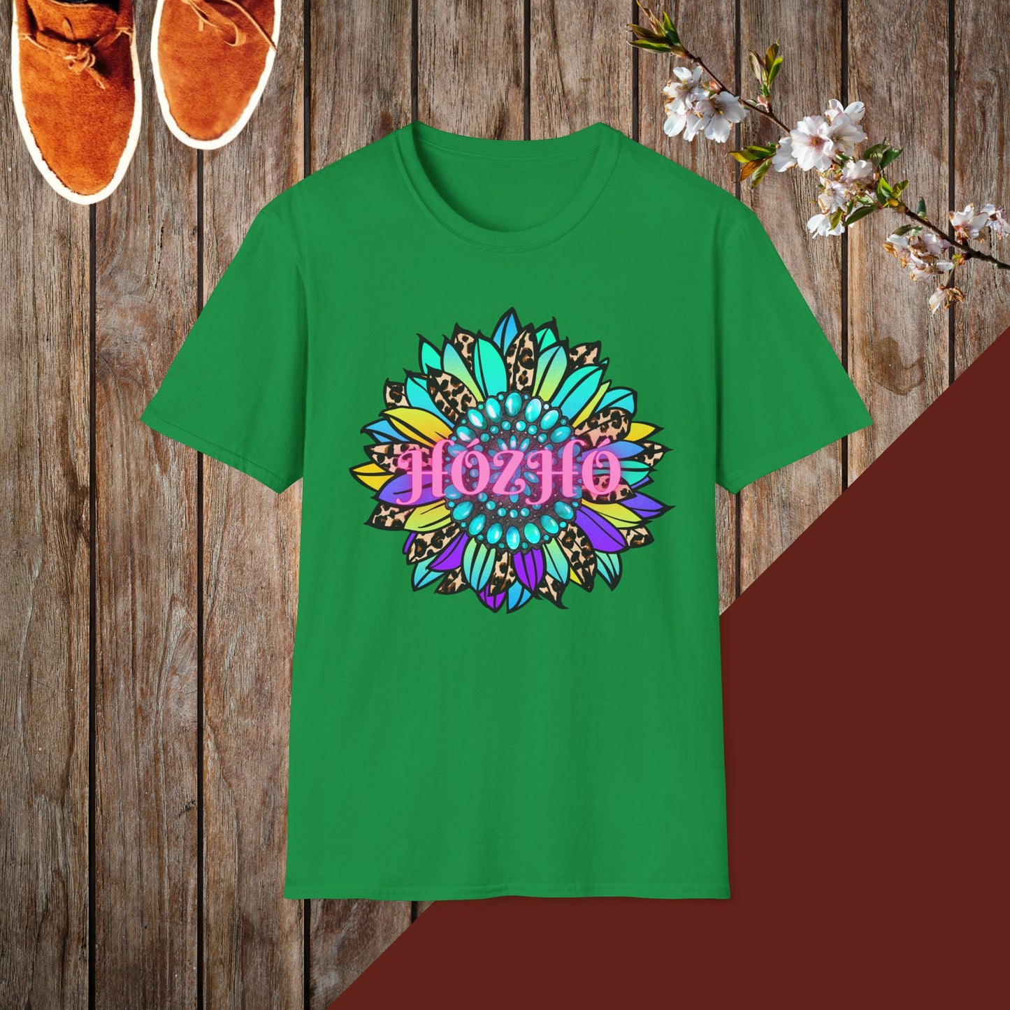 Hózhó Flower and Turquoise Unisex Softstyle T-Shirt